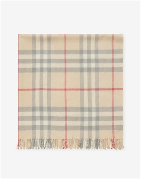 couverture bébé burberry|Designer Baby Blankets & Accessories .